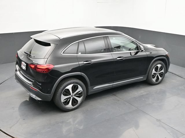Used 2025 Mercedes-Benz GLA 250 4MATIC image 35