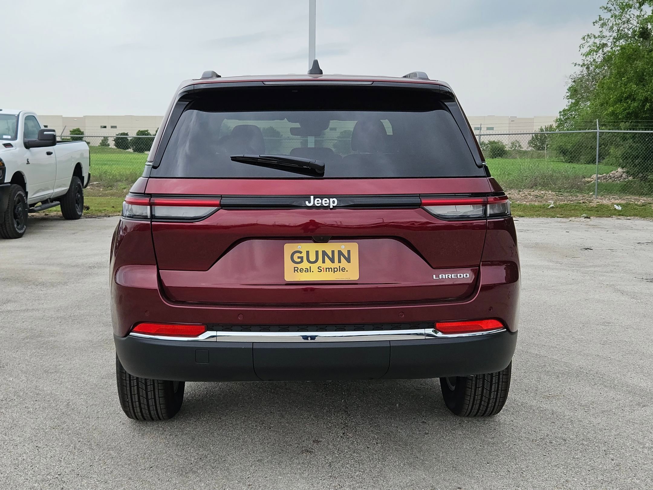 New 2026 Jeep Grand Cherokee Laredo X RWD image 4