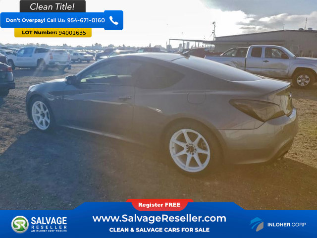 Used 2014 Hyundai Genesis 3.8 image 3