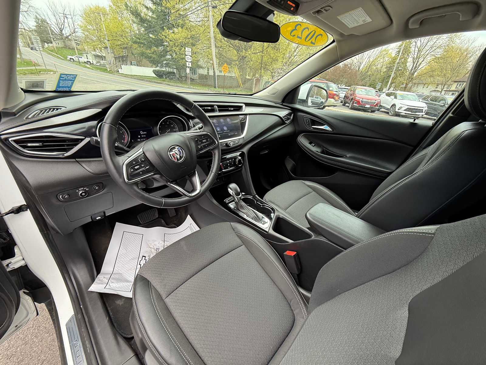 Used 2023 Buick Encore GX Preferred image 17