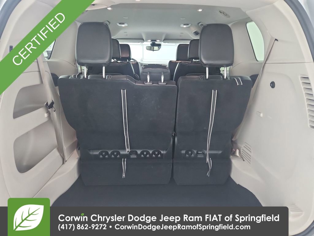 Certified 2023 Chrysler Pacifica Touring-L image 32