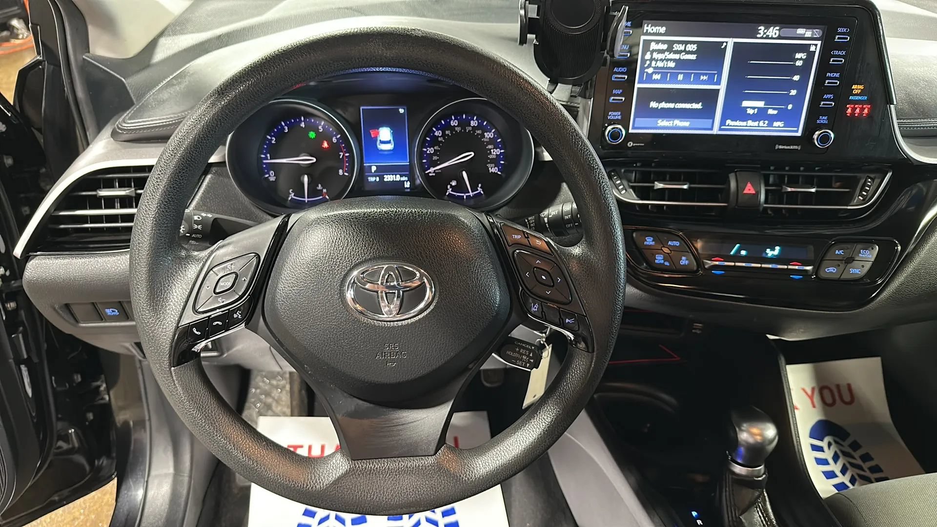 Used 2021 Toyota C-HR LE FWD image 19