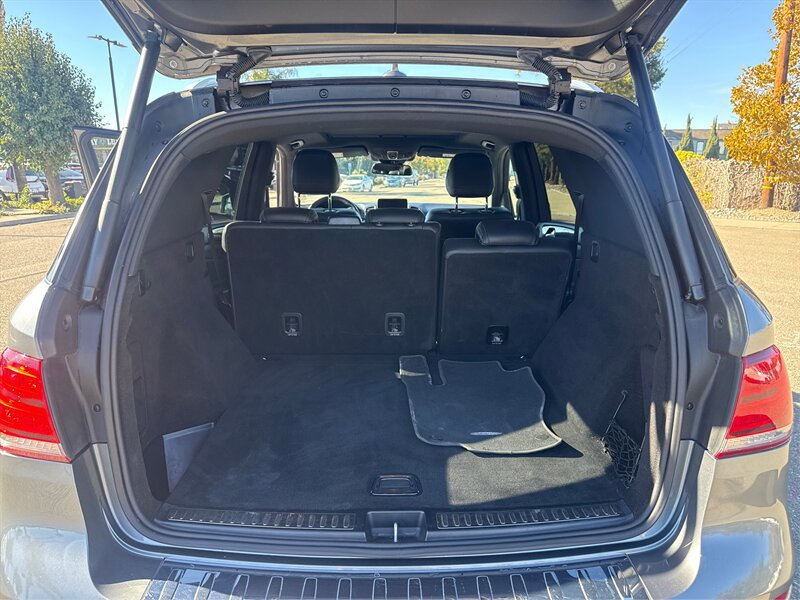 Used 2018 Mercedes-Benz GLE 350 w/ Premium 1 Package image 14
