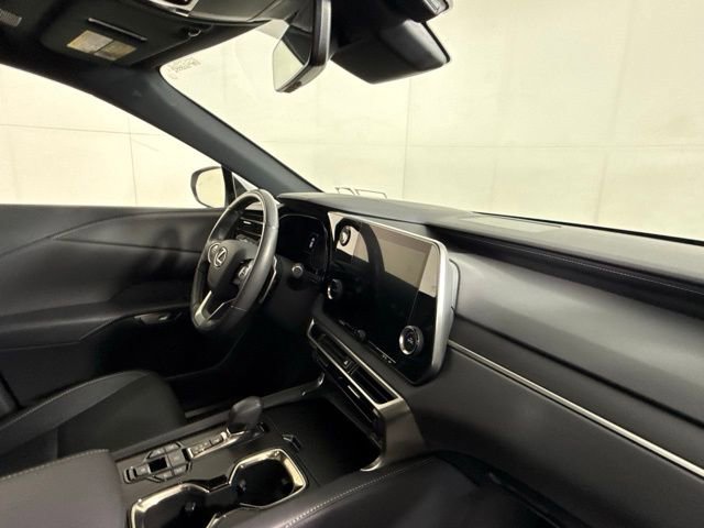 Used 2024 Lexus RX 350 Premium w/ Accessory Package (Z1) AWD/4WD image 33