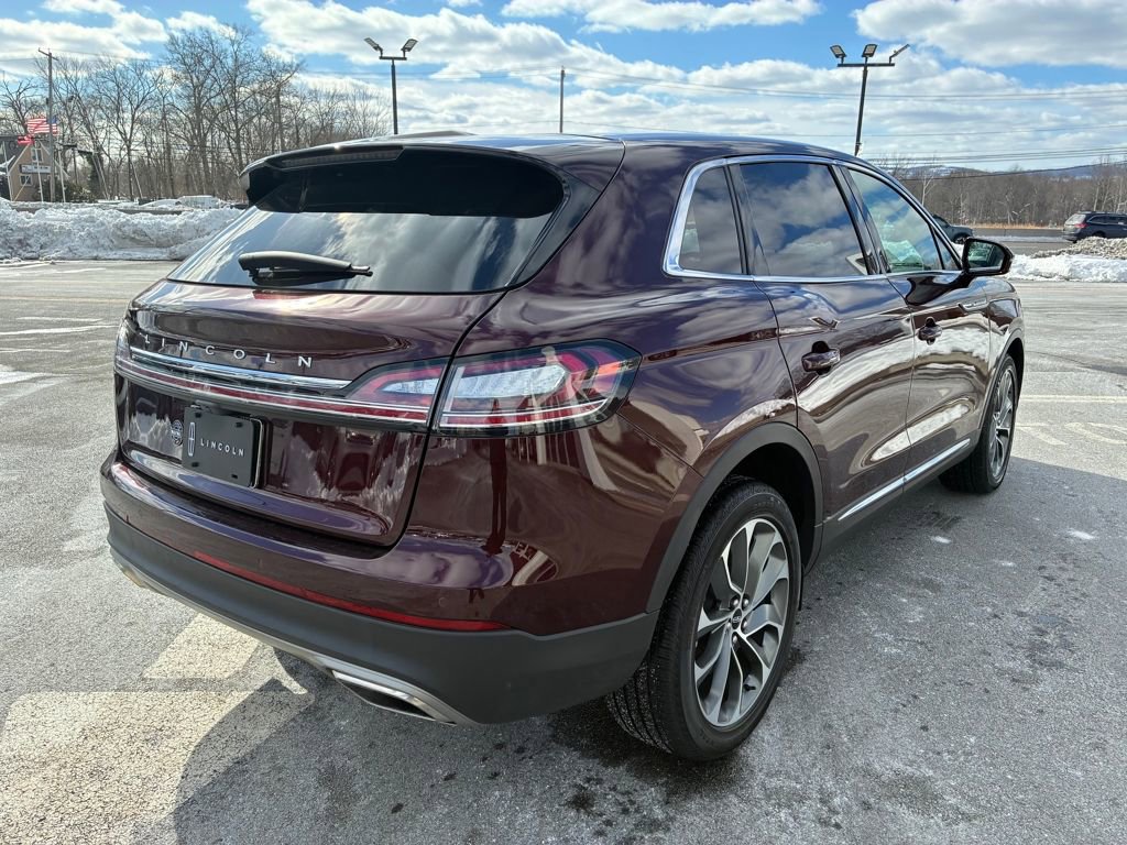 Certified 2023 Lincoln Nautilus Reserve image 6