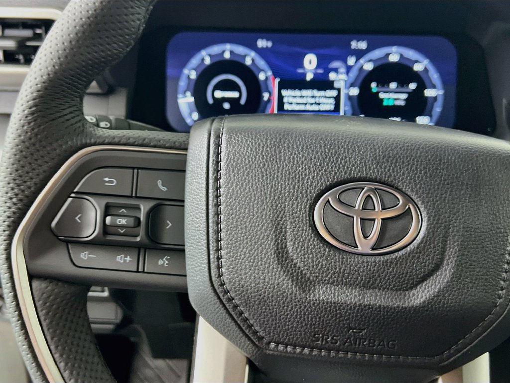 New 2026 Toyota Tacoma TRD Off-Road AWD/4WD image 17