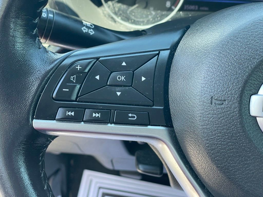 Certified 2021 Nissan Sentra SV FWD image 17
