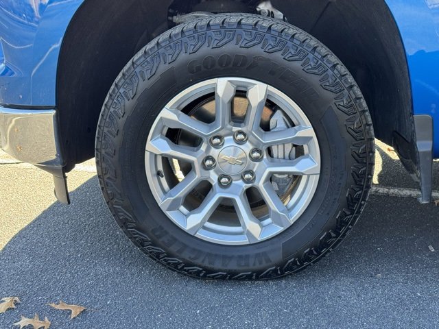 Used 2024 Chevrolet Silverado 1500 LT w/ Z71 Off-Road Package image 30
