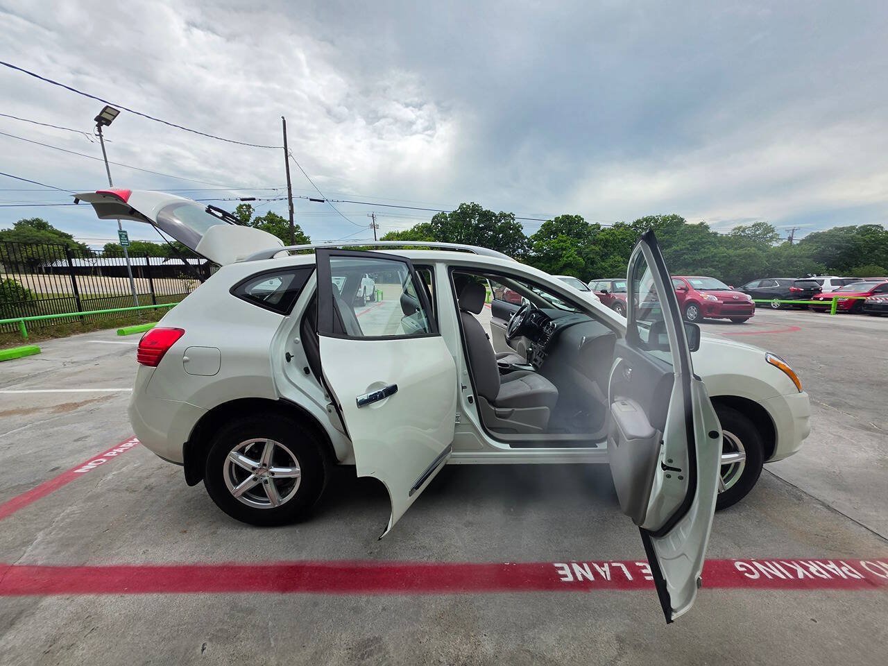 Used 2015 Nissan Rogue S w/ Convenience Package FWD image 31