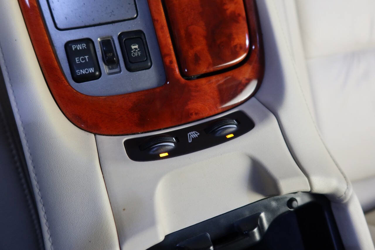 Used 2008 Lexus SC 430 Convertible image 24