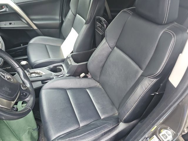 Used 2013 Toyota RAV4 Limited AWD/4WD image 8