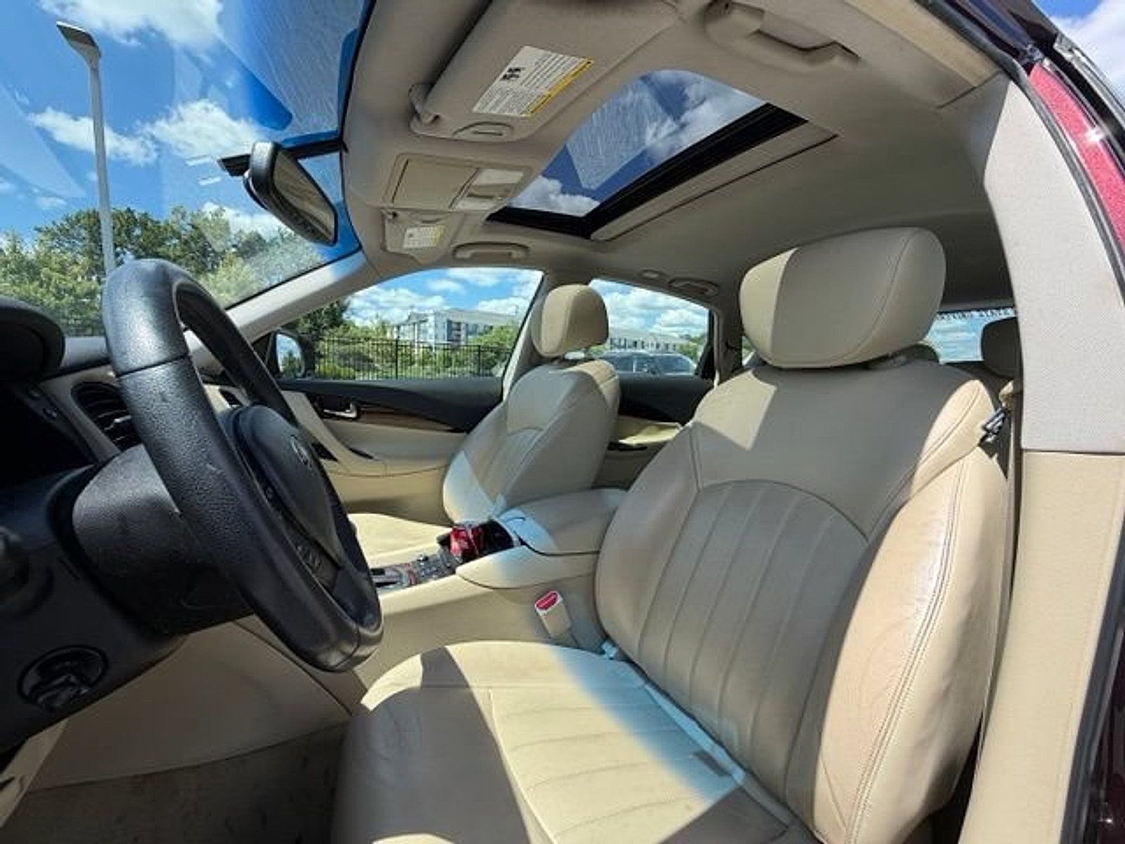 Used 2017 INFINITI QX50 AWD w/ Premium Plus Package image 18