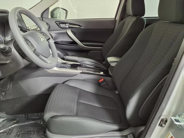 Used 2025 Mitsubishi Eclipse Cross LE AWD/4WD image 18