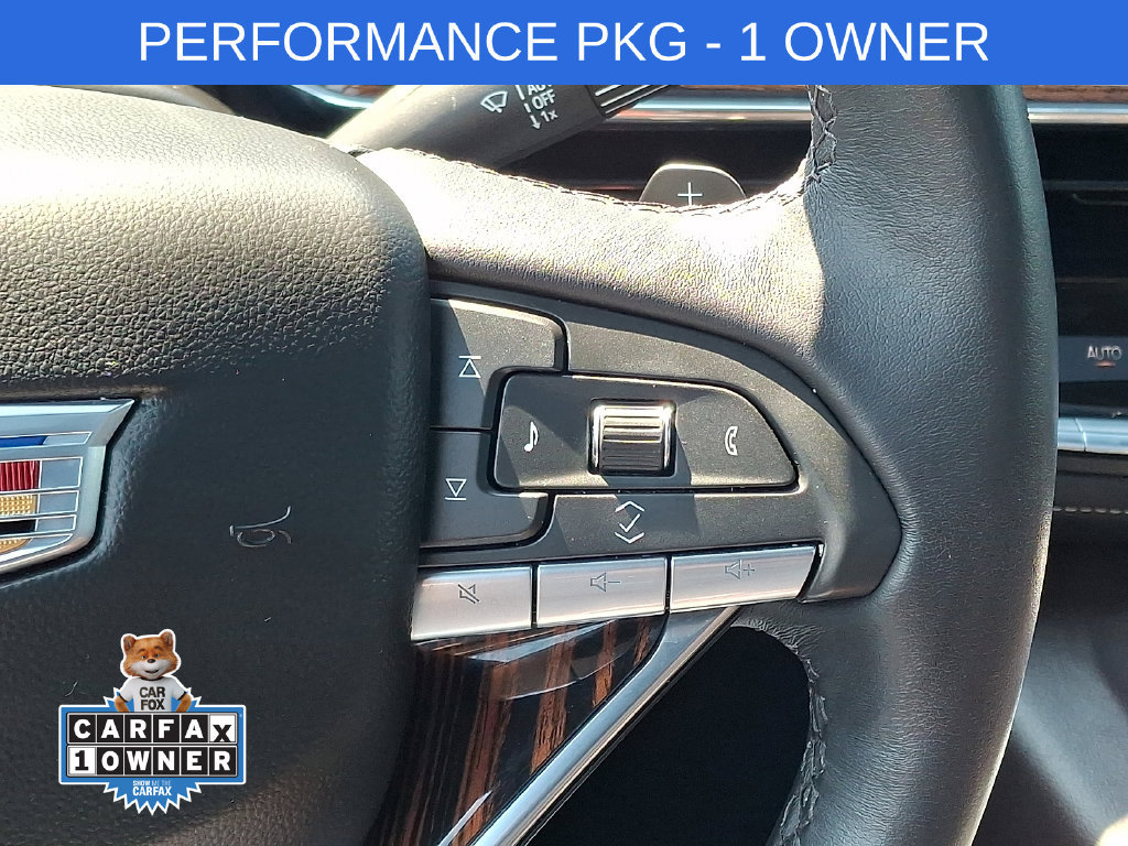 Used 2024 Cadillac Escalade Premium Luxury w/ Performance Package AWD/4WD image 22