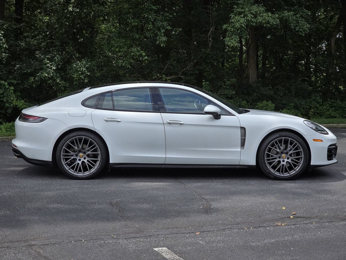 Used 2023 Porsche Panamera 4 Platinum Edition w/ Assistance Package AWD/4WD image 7