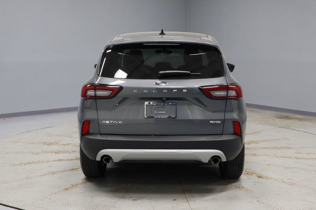 Certified 2025 Ford Escape Active AWD/4WD image 10