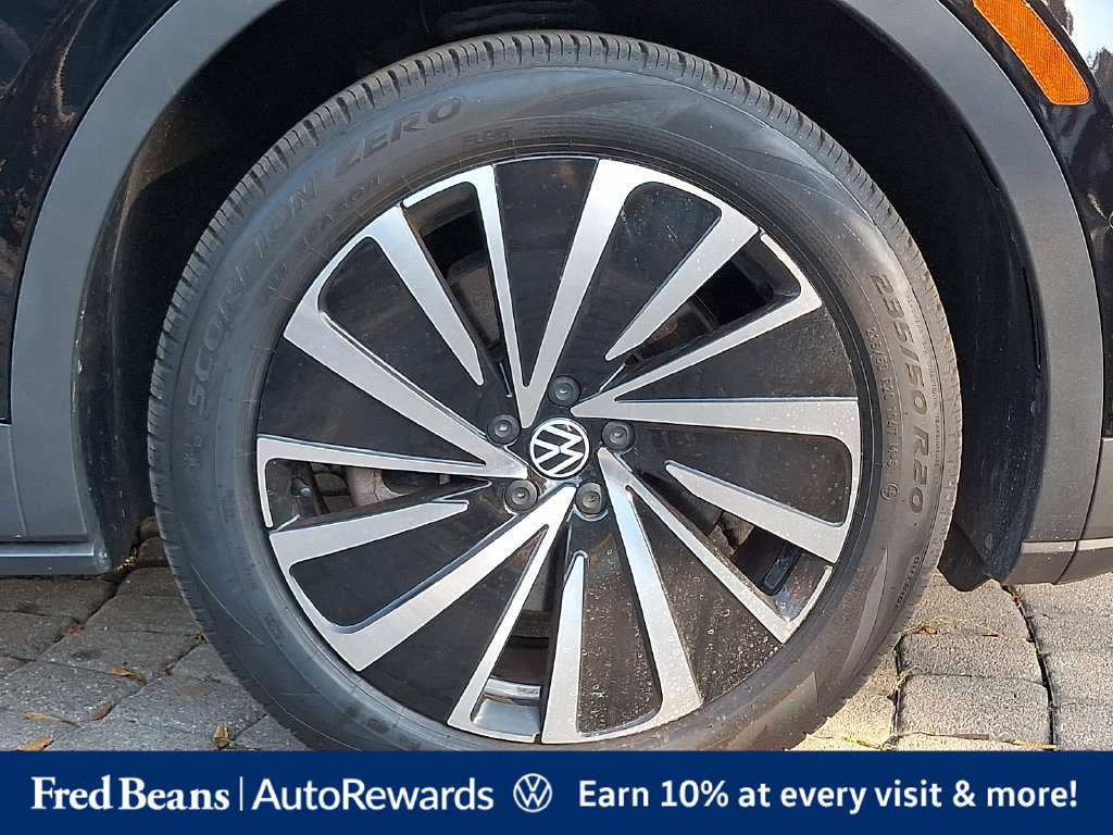 Certified 2023 Volkswagen ID.4 Pro S Plus AWD/4WD image 11
