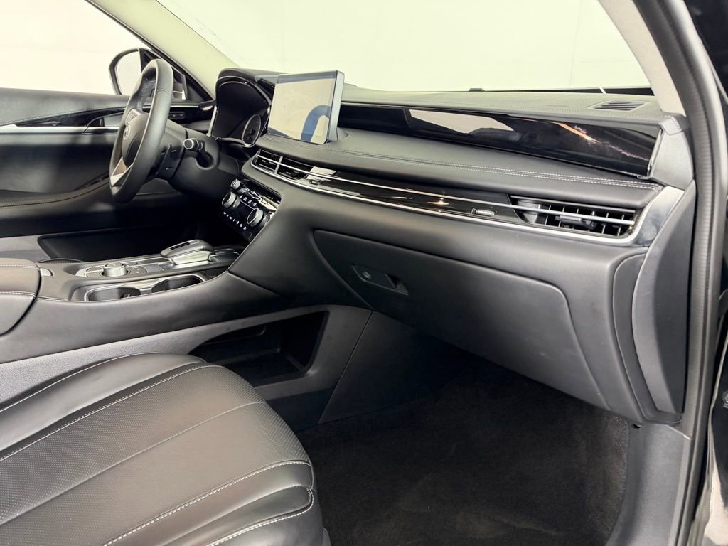 Used 2025 INFINITI QX60 Pure image 31