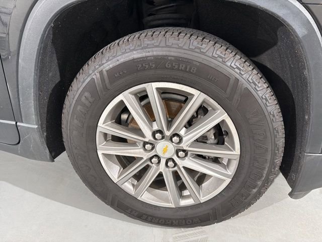 Used 2022 Chevrolet Traverse LT image 18