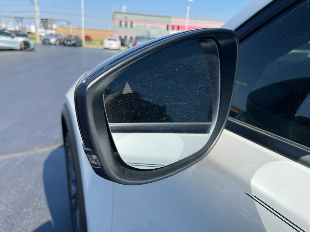 Certified 2025 MAZDA CX-70 3.3 Turbo w/ Preferred Package image 9