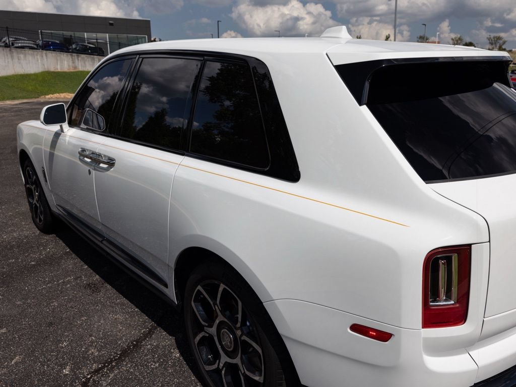 Certified 2022 Rolls-Royce Cullinan Black Badge w/ Dark Exterior Package AWD/4WD image 61