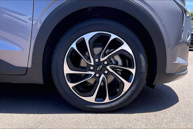 Used 2022 Chevrolet Bolt EUV Premier FWD image 9