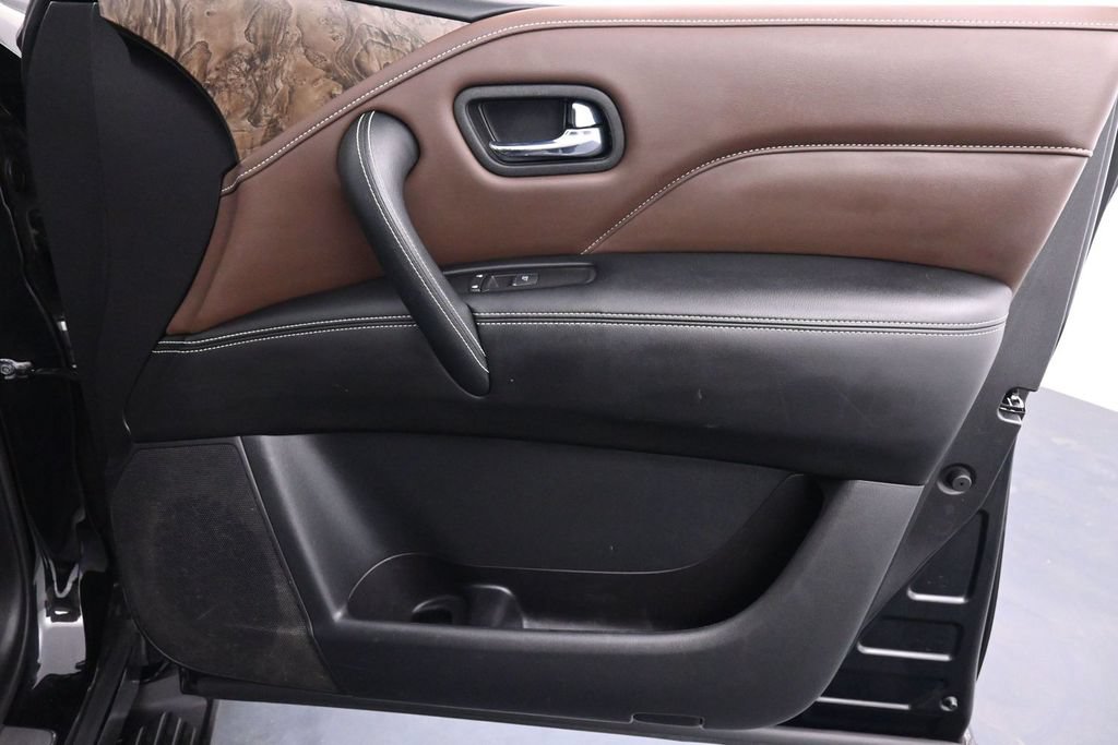Used 2023 INFINITI QX80 Premium Select w/ Cargo Package AWD/4WD image 23