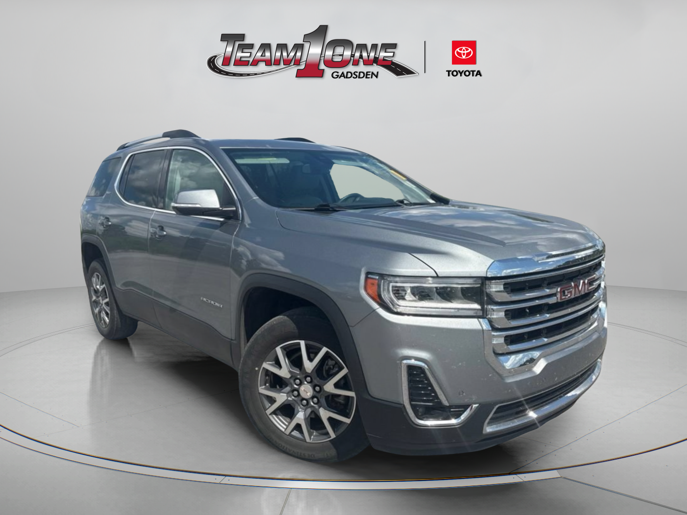 Used 2023 GMC Acadia SLT w/ Preferred Package