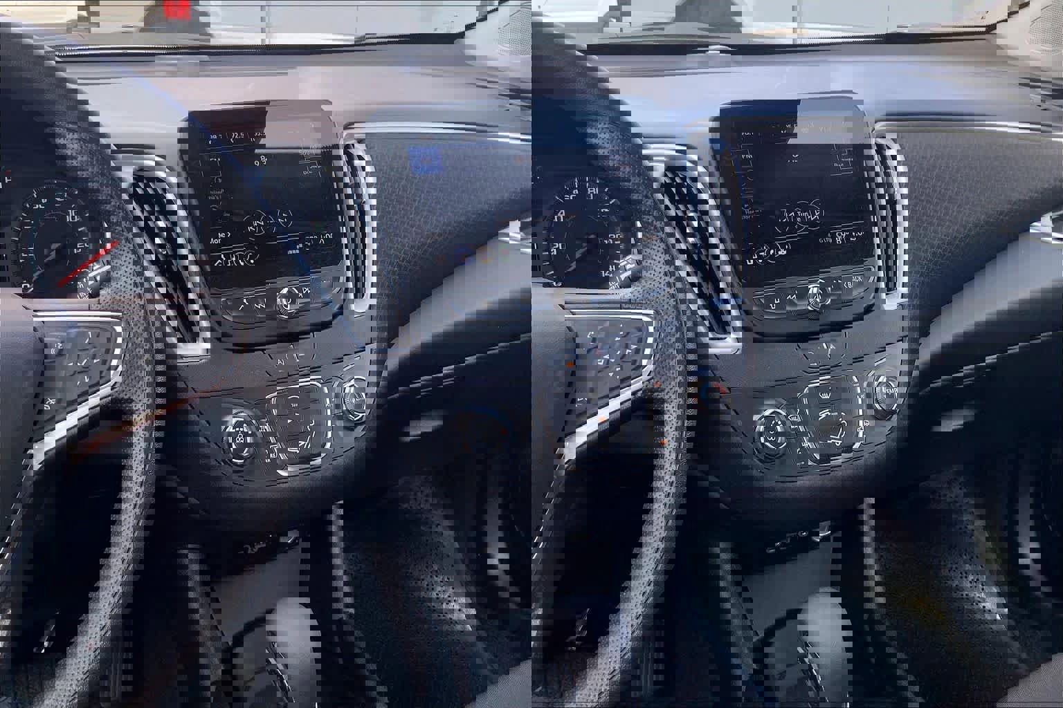 Used 2025 Chevrolet Malibu LS FWD image 7