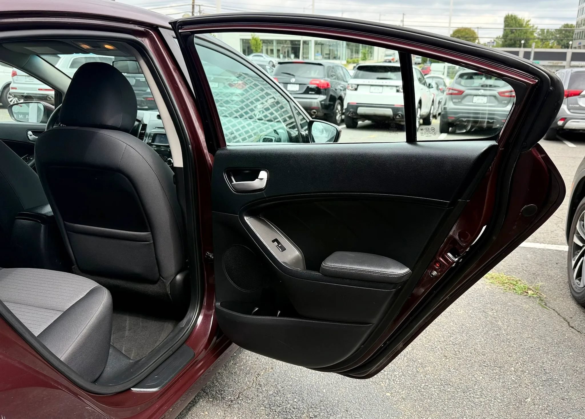Used 2017 Kia Forte LX w/ LX Popular Package FWD image 27