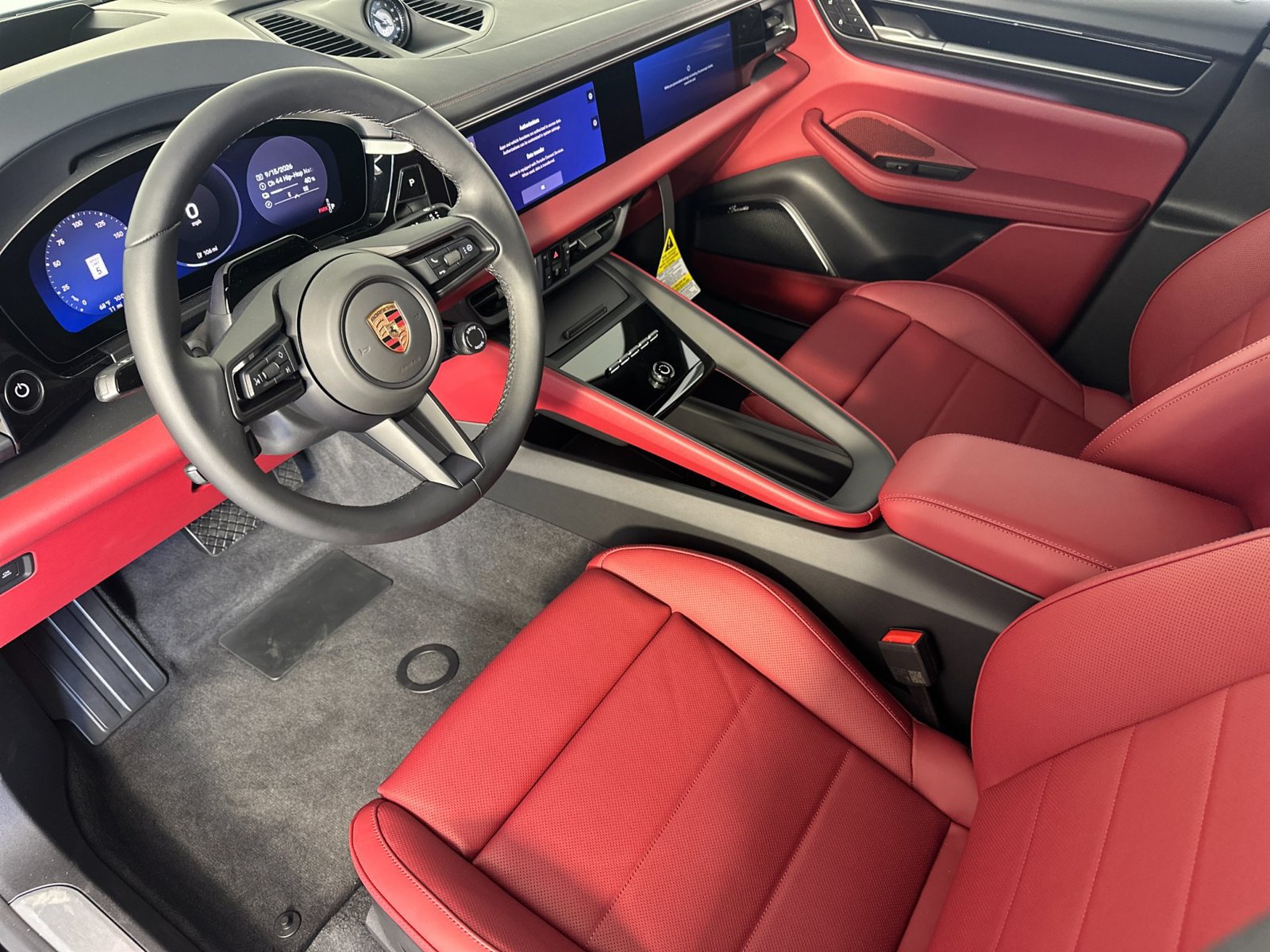 New 2026 Porsche Macan 4 Electric AWD/4WD image 4