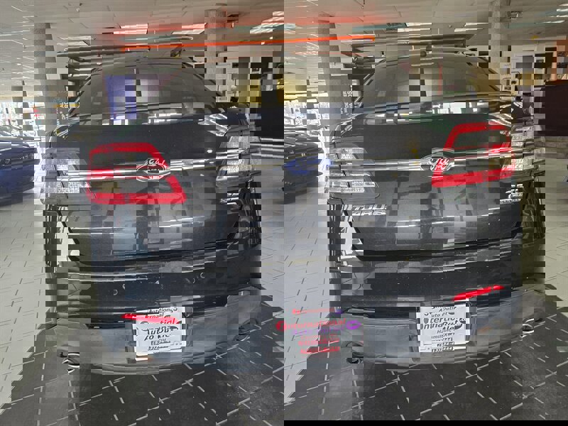 Used 2013 Ford Taurus SEL image 5