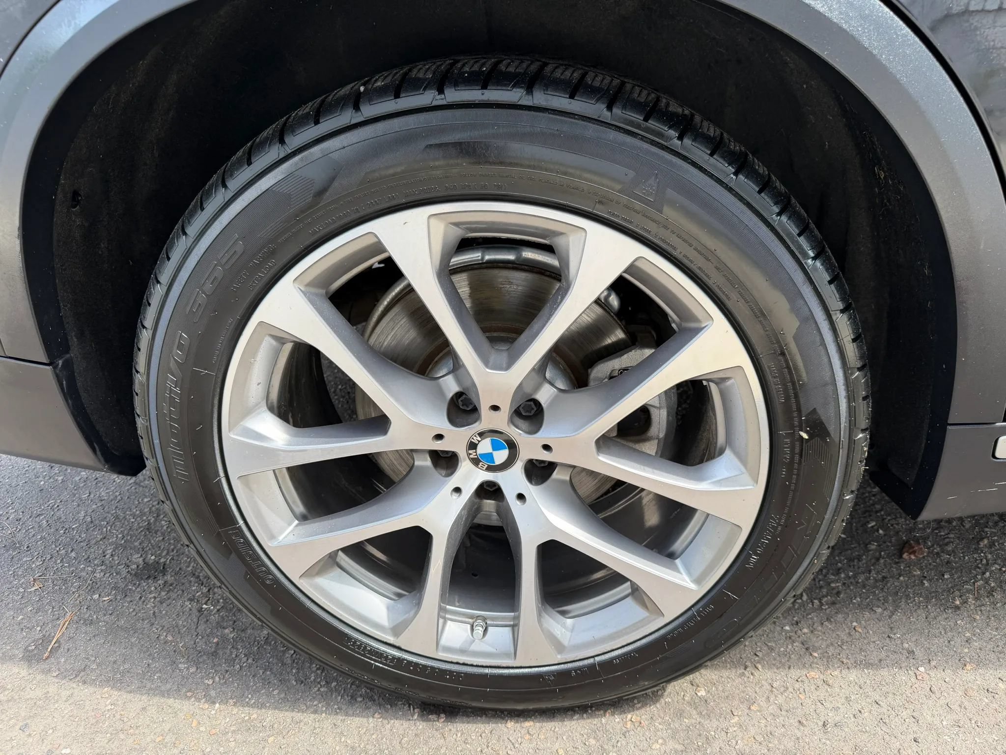Used 2019 BMW X5 xDrive40i w/ Premium Package 2 AWD/4WD image 42