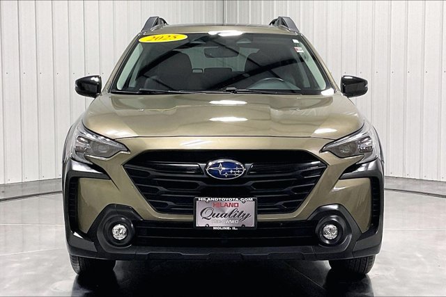 Used 2025 Subaru Outback Onyx Edition AWD/4WD image 2