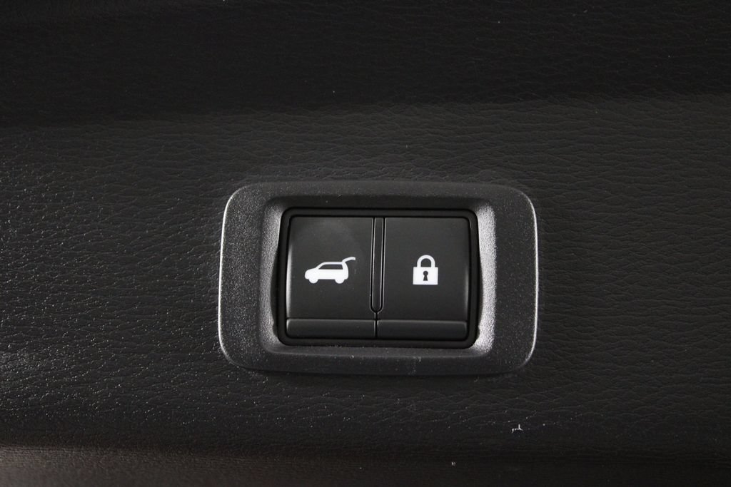 Used 2023 Mitsubishi Outlander SEL FWD image 18