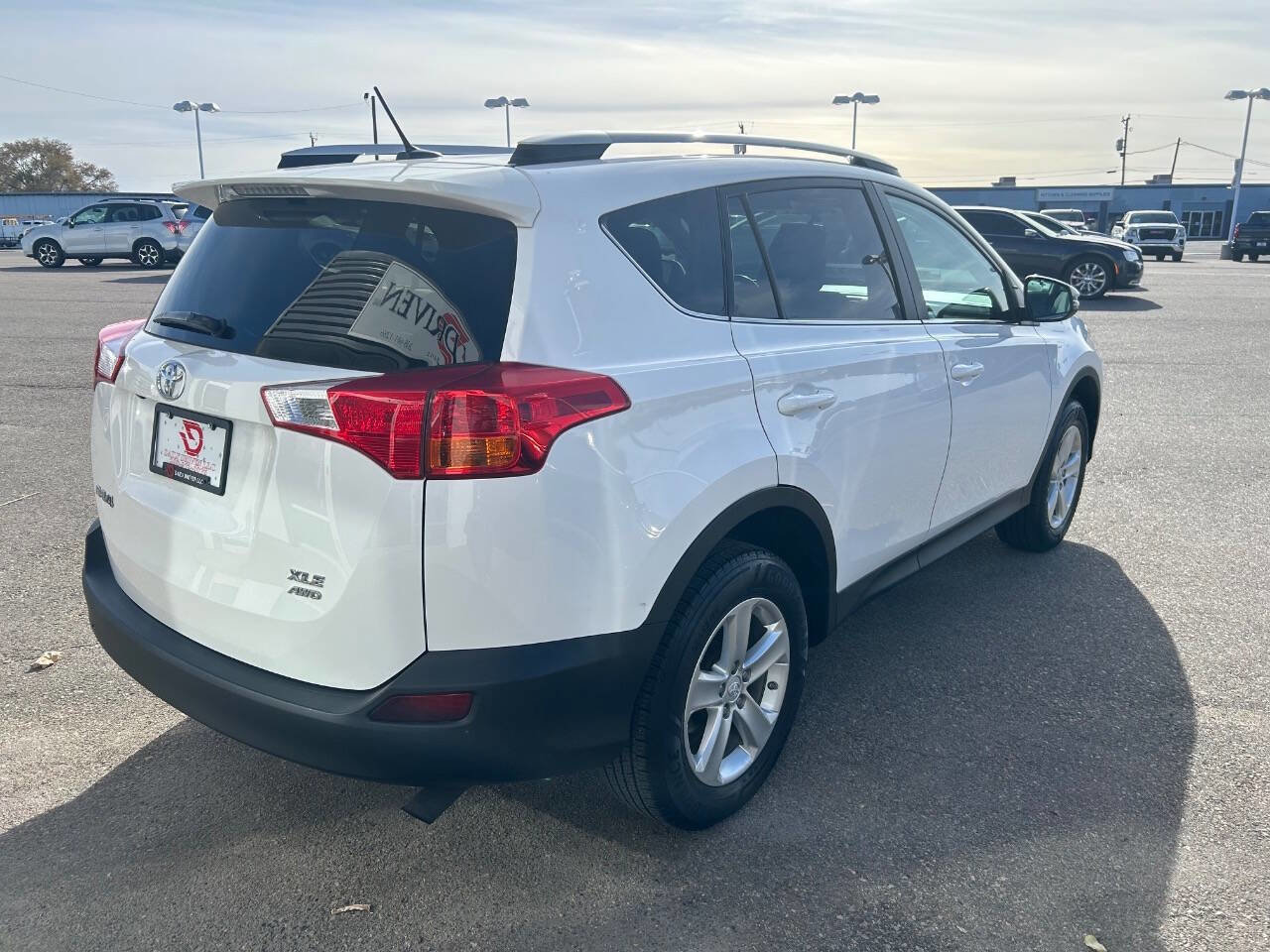 Used 2013 Toyota RAV4 XLE image 6