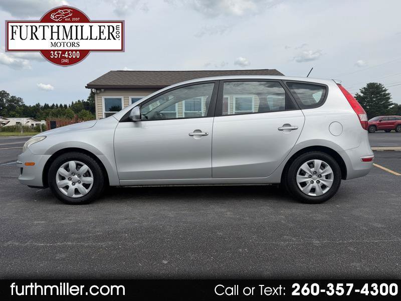 Used 2010 Hyundai Elantra GLS FWD image 1
