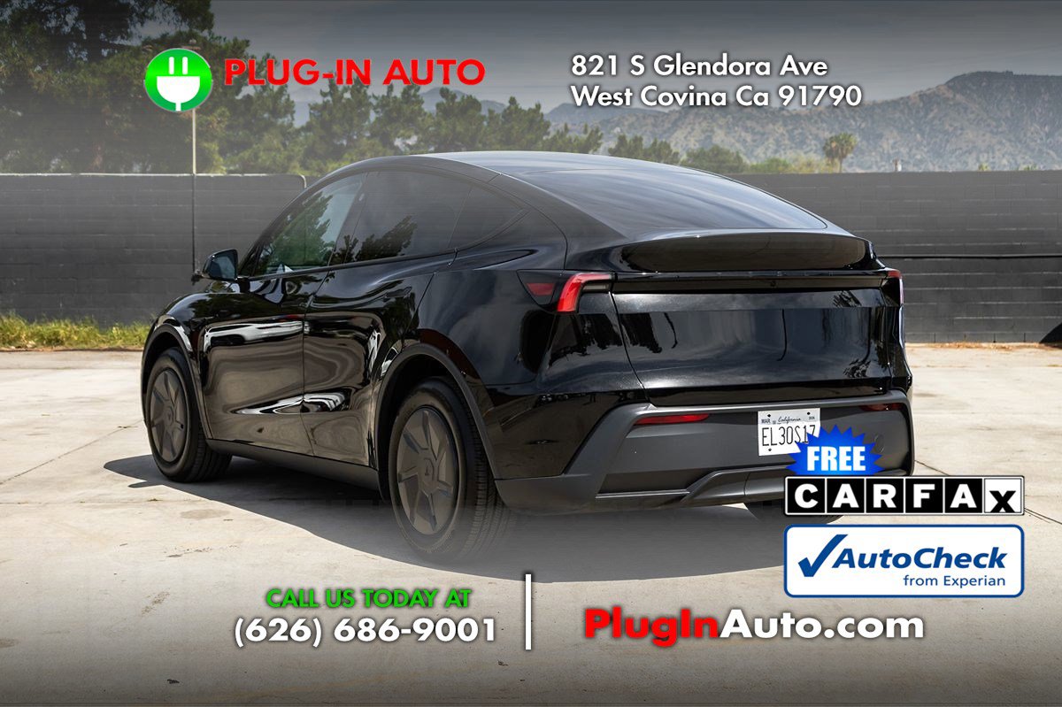 Used 2026 Tesla Model Y 2WD image 2
