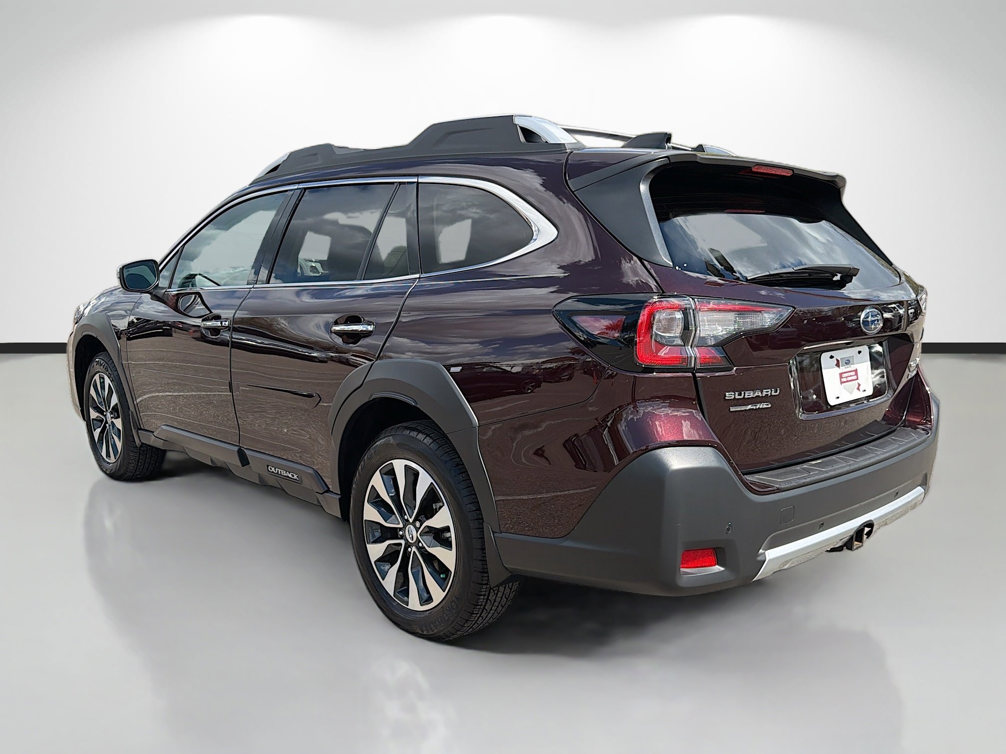 Certified 2025 Subaru Outback Touring XT image 5