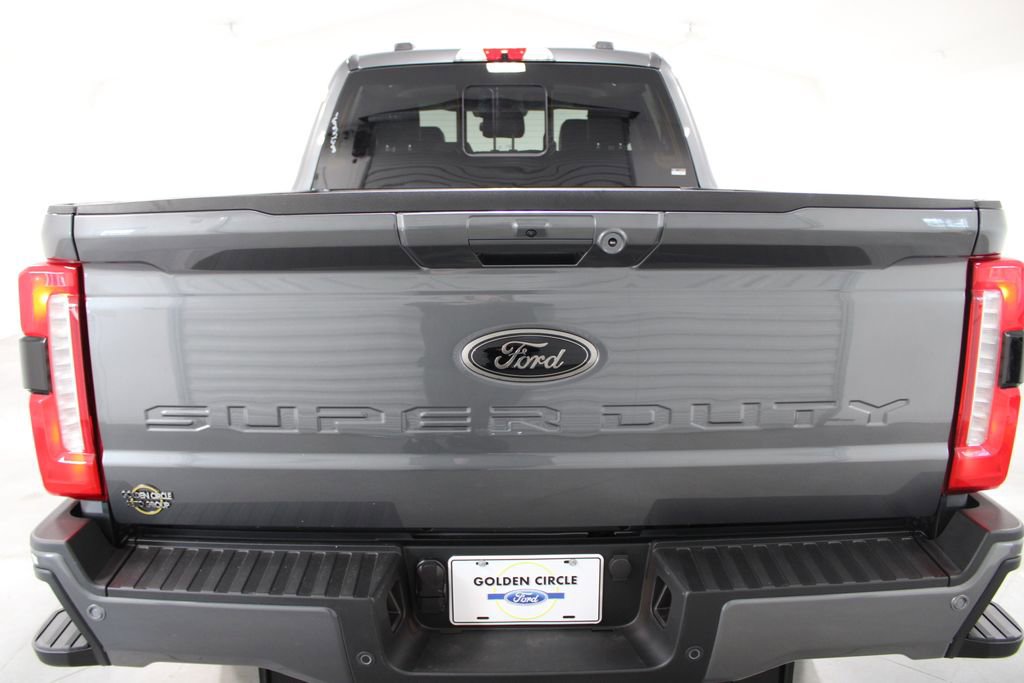 New 2026 Ford F250 Lariat w/ Black Appearance Package image 7
