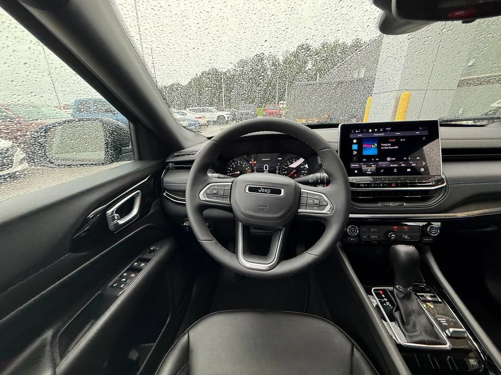 New 2026 Jeep Compass Latitude AWD/4WD image 14