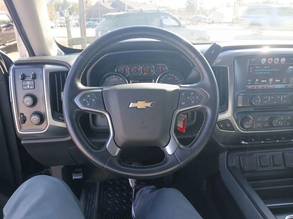 Used 2017 Chevrolet Silverado 1500 LT w/ All Star Edition image 19