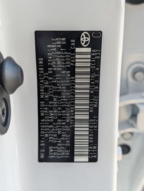 Used 2025 Toyota Corolla LE w/ Convenience Package image 19