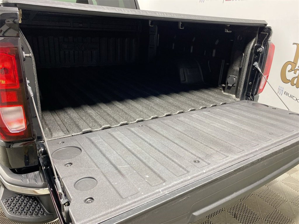 Used 2023 GMC Sierra 1500 SLE image 22