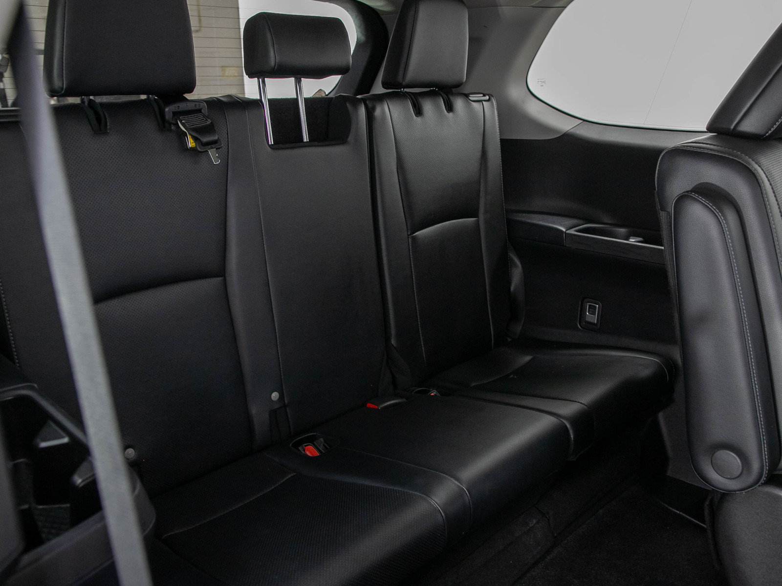 Used 2024 Toyota Grand Highlander AWD Hybrid image 13