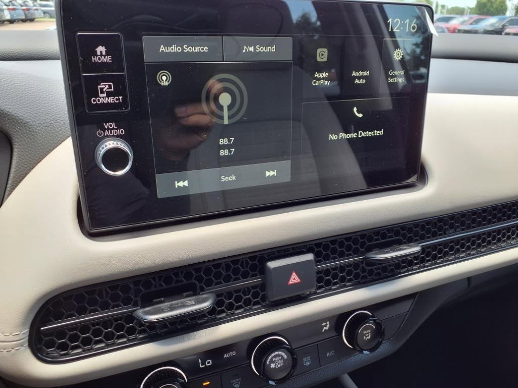 New 2026 Honda HR-V LX image 4