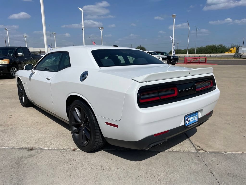 Used 2019 Dodge Challenger R/T w/ Performance Handling Group RWD image 5
