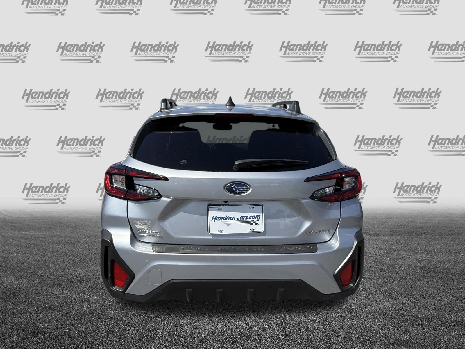 Used 2025 Subaru Crosstrek 2.5i Premium AWD/4WD image 9