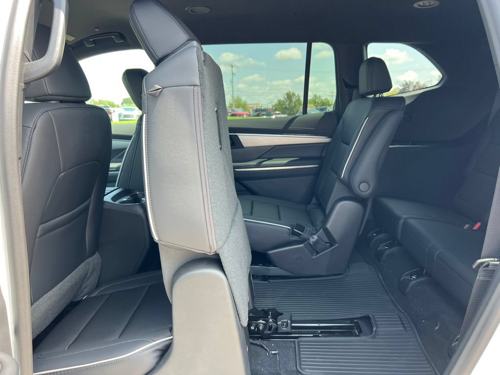 New 2027 Buick Enclave Preferred w/ LPO, Floor Liner Package AWD/4WD image 6