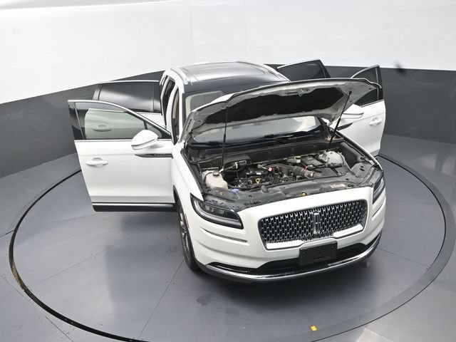 Used 2022 Lincoln Nautilus Reserve w/ Equipment Group 201A AWD/4WD image 40